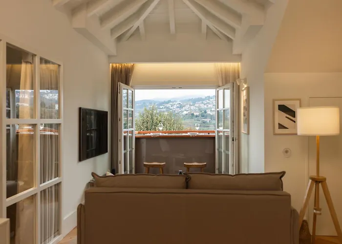 Carvoeiro Boutique Amarante